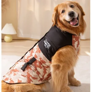 Extra large dog winter coat with waterproof shell, fleece collar, and reflective trims. 6 sizes (3XL-8XL) fit medium to large dogs – warm, easy to use, ideal for cold weather.