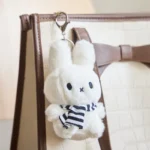 Scarf Miffy +US$2.00