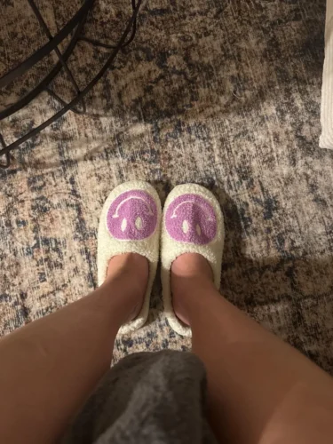Smiley Face Slippers​,7 Colors Pink Blue Yellow photo review