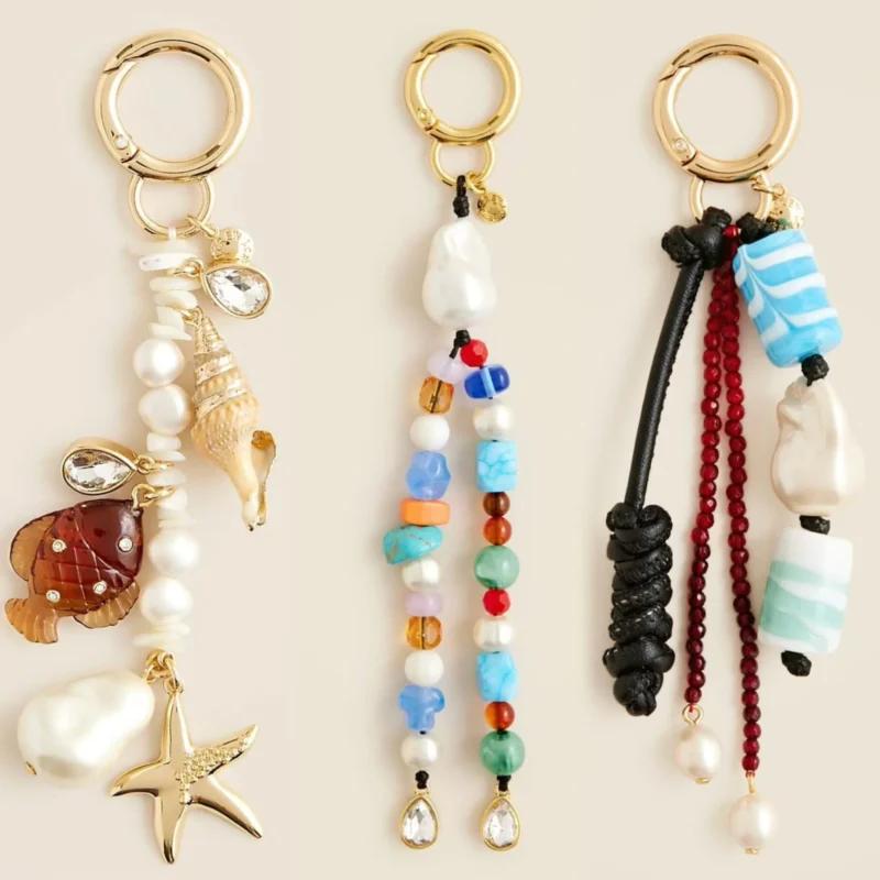 17 cute styles: Choose from fruits, hearts, daisies, letters, and more (e.g., Banana Strawberries, Demon's Eyes). 3 pcs per kit: Lightweight (1.62oz/pc), 8.5 inches long—easy to attach to bags/backpacks. Stylish accessory: Blends Boho-chic with trends, perfect for casual/office/summer looks. Great gift: Chic packaging, ideal for birthdays/anniversaries—loved by fashion fans.